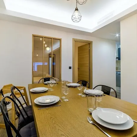 Vivez ! Logez A 6 Au Centre-ville Appartement *